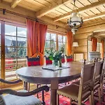 Rezydencja Gorska Alpin Lodge 샬레 *