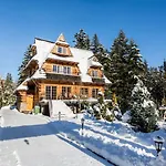 Chalet Gorska Z Sauna